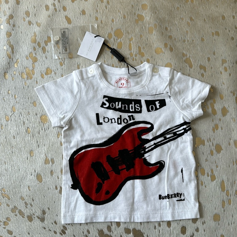 Burberry baby 9 months sound of London T-shirt